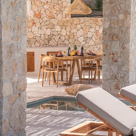 Lithos Art - Euphoria فيلة Lakíthra